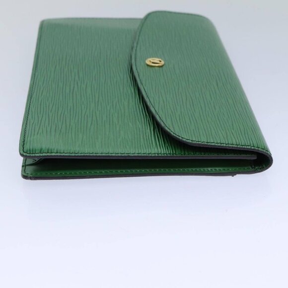 LOUIS VUITTON Epi Montaigne 27 Clutch Bag Green M52654 LV Auth 83255 - Picture 5 of 16